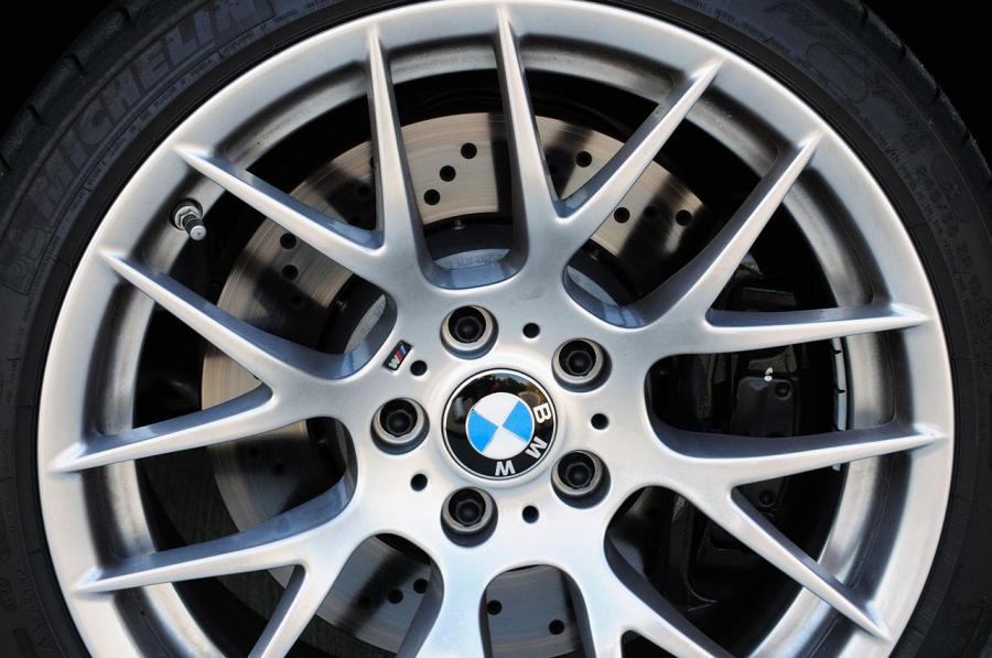  BMW 1-Series M Coupe 2011 года  (фото 29 из 76)